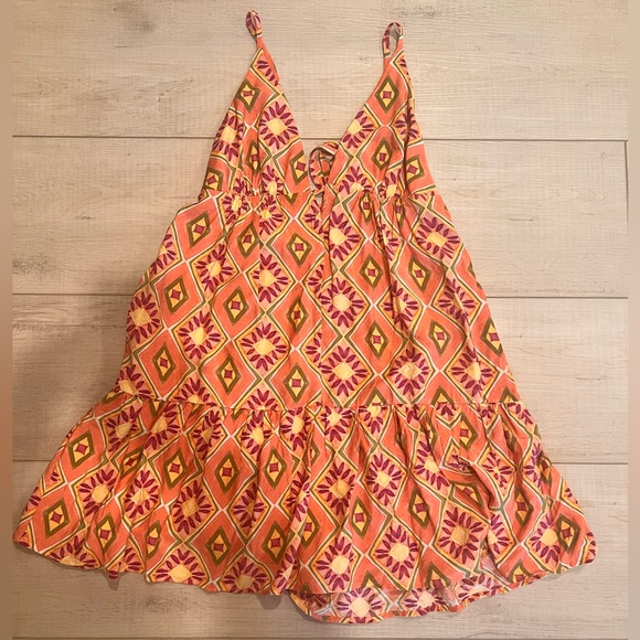 Stitch and feather terra tiered mini dress - Picture 2 of 3